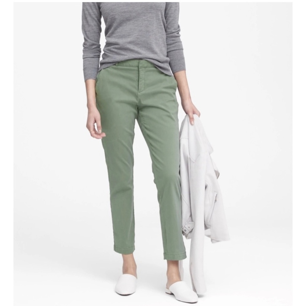 Banana Republic Sloan Chino